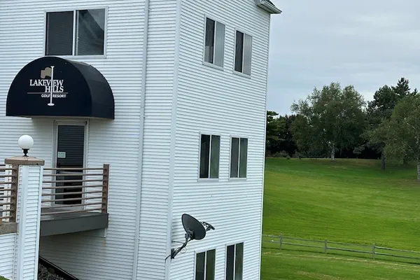 Photo 1 - Lakeview Hills Country Club & Resort