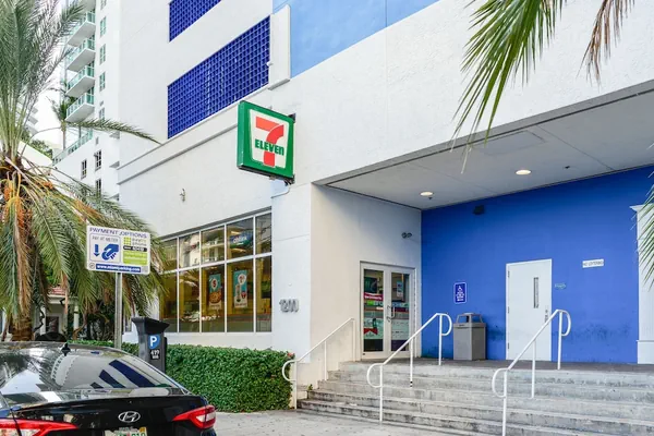 Photo 1 - Well-Appointed Condos in Brickell