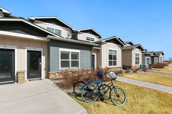 Photo 1 - Urban Oasis near Breweries & Old Town - Free Bikes