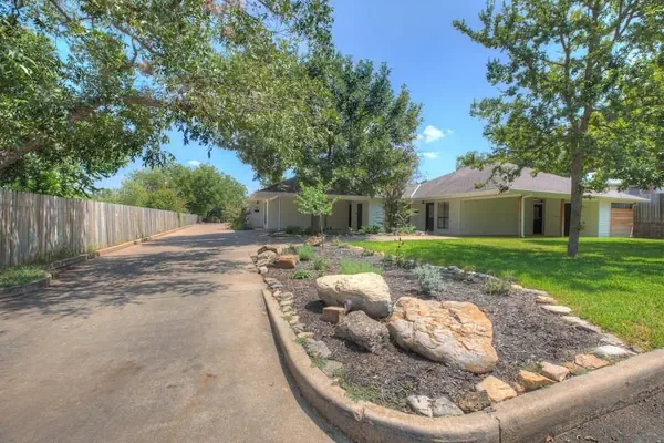 Photo 1 - Wanderlust #3 Hot Tub Shared Outdoor Space