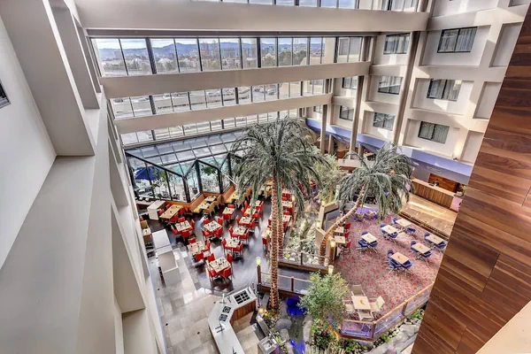 Photo 1 - Crowne Plaza Hotel Foster City - San Mateo by IHG