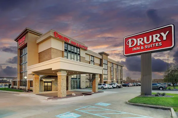 Photo 1 - Drury Inn & Suites Cape Girardeau