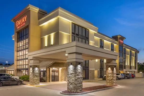Photo 1 - Drury Inn & Suites Springfield, MO