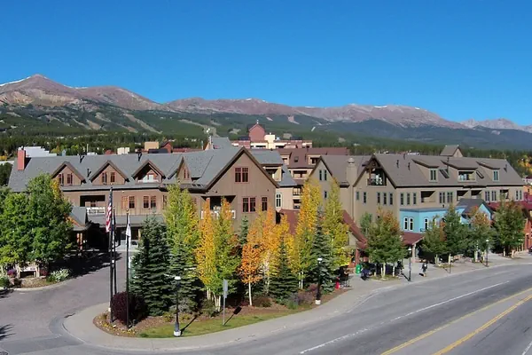 Photo 1 - Main Street Station
