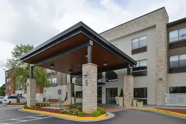 Photo 1 - Holiday Inn Express & Suites Raleigh NE - Medical Ctr Area by IHG