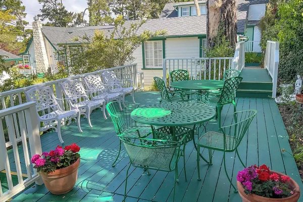 Photo 1 - Carmel Green Lantern Inn