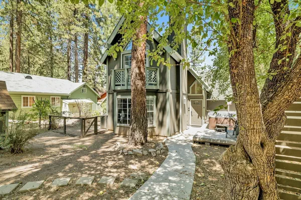 Photo 1 - Green Canoe Cabin #2293