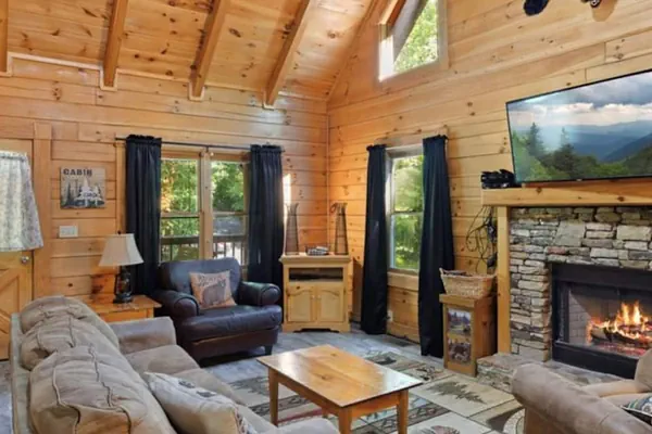 Photo 1 - Minutes to Parkway I Pigeon Forge Sleeps 14 5BR