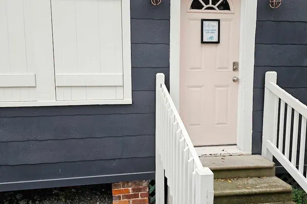 Photo 1 - Evangeline B in Lafayette