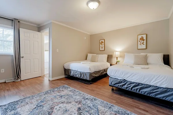 Photo 1 - Columbia Duet - 2 Units