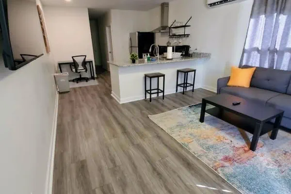 Photo 1 - Lakewood Lyon Park Renovated Cottage Near Duke 26A