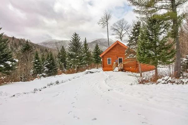 Photo 1 - Lincoln Cabin 3 Bedroom Cabin