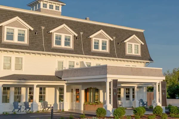 Photo 1 - The Break Hotel