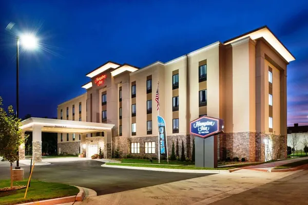 Photo 1 - Hampton Inn Leavenworth