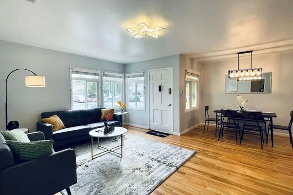 Photo 1 - Sanmateo Cozy Central 3b1b Home Garage Parking AC