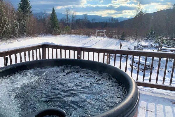 Photo 1 - 1800ml - As Seen on TV 1 Mile From Skiing, Great Views, hot Tub, Fire Pit, Beach! Pool gym Passes