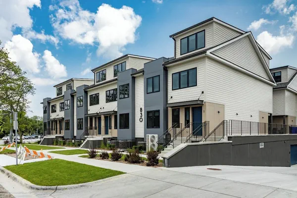 Photo 1 - Stadium Suites