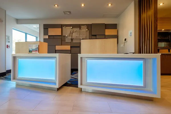 Photo 1 - Holiday Inn Express & Suites Eagan - Minneapolis Area by IHG