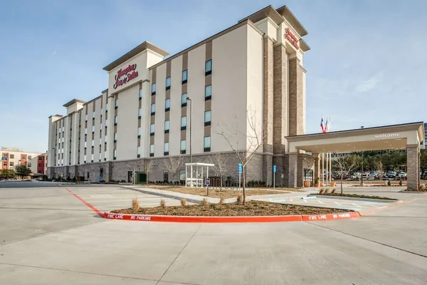 Photo 1 - Hampton Inn & Suites North Dallas Central Expy