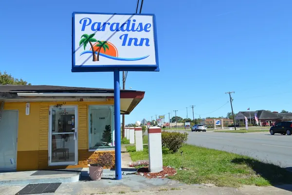 Photo 1 - Paradise Inn