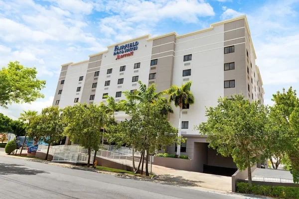 Photo 1 - Fairfield Inn & Suites by Marriott Miami Airport South
