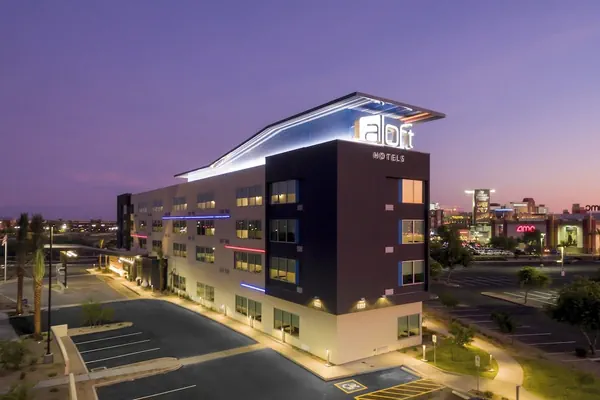 Photo 1 - Aloft Glendale at Westgate