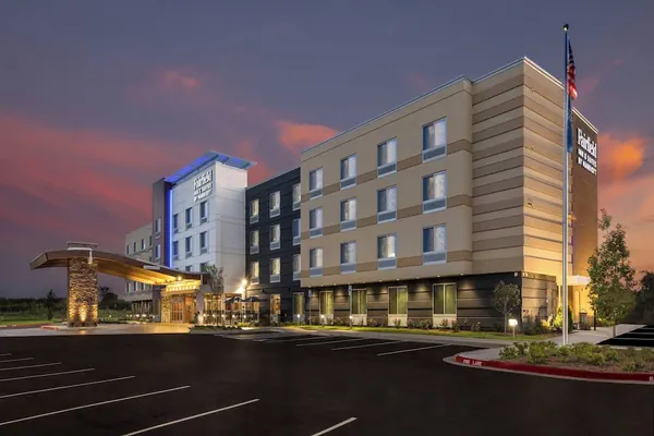 Photo 1 - Fairfield Inn & Suites by Marriott Little Rock Airport