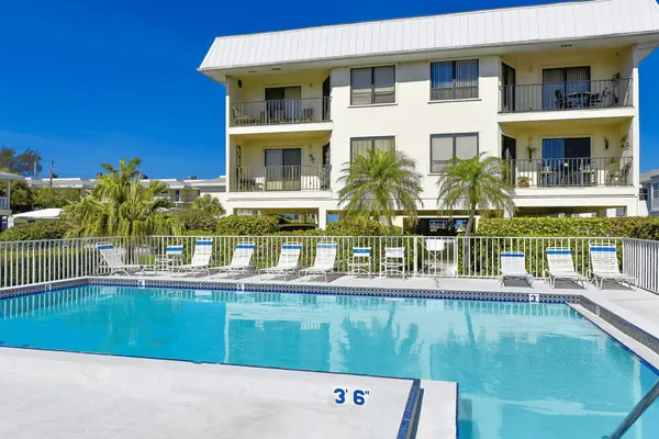 Photo 1 - Anna Maria Island Beach View 207